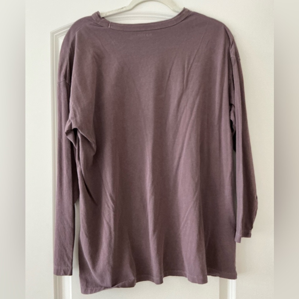 Old Navy Mauve Long Sleeve Tee - Picture 3 of 5
